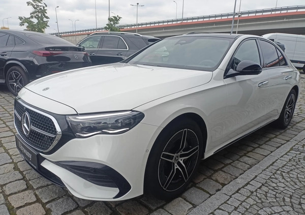 Mercedes-Benz Klasa E cena 339900 przebieg: 10500, rok produkcji 2023 z Opole małe 466